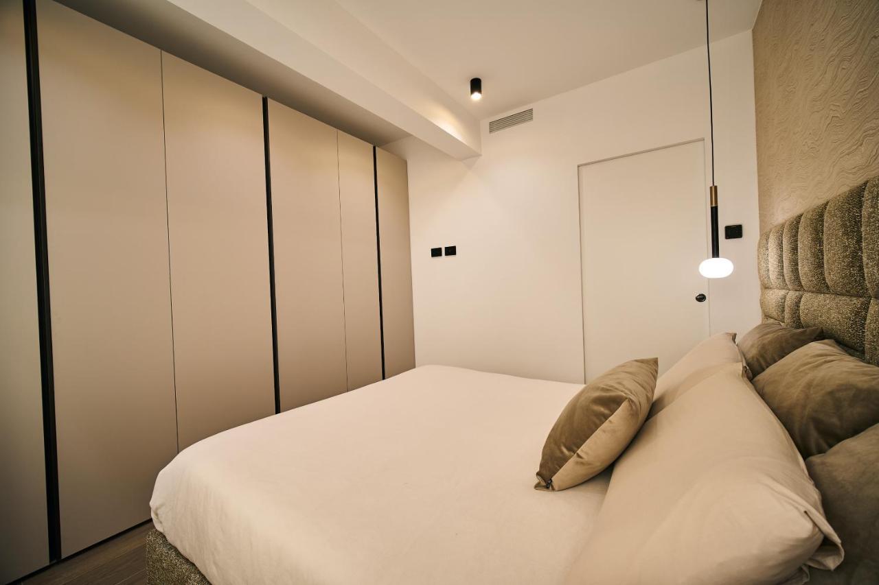 Luxury & Central Apartment Milan Exterior photo
