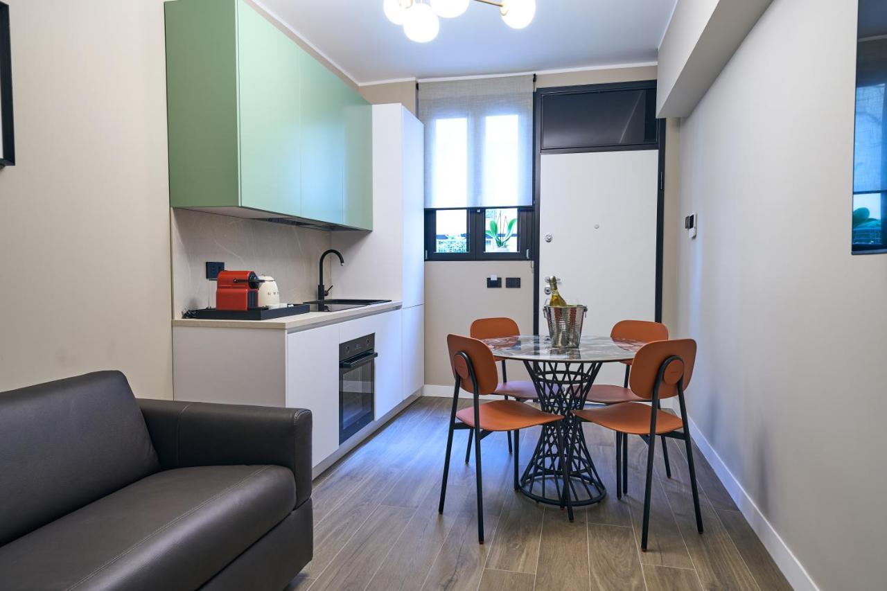 Luxury & Central Apartment Milan Exterior photo