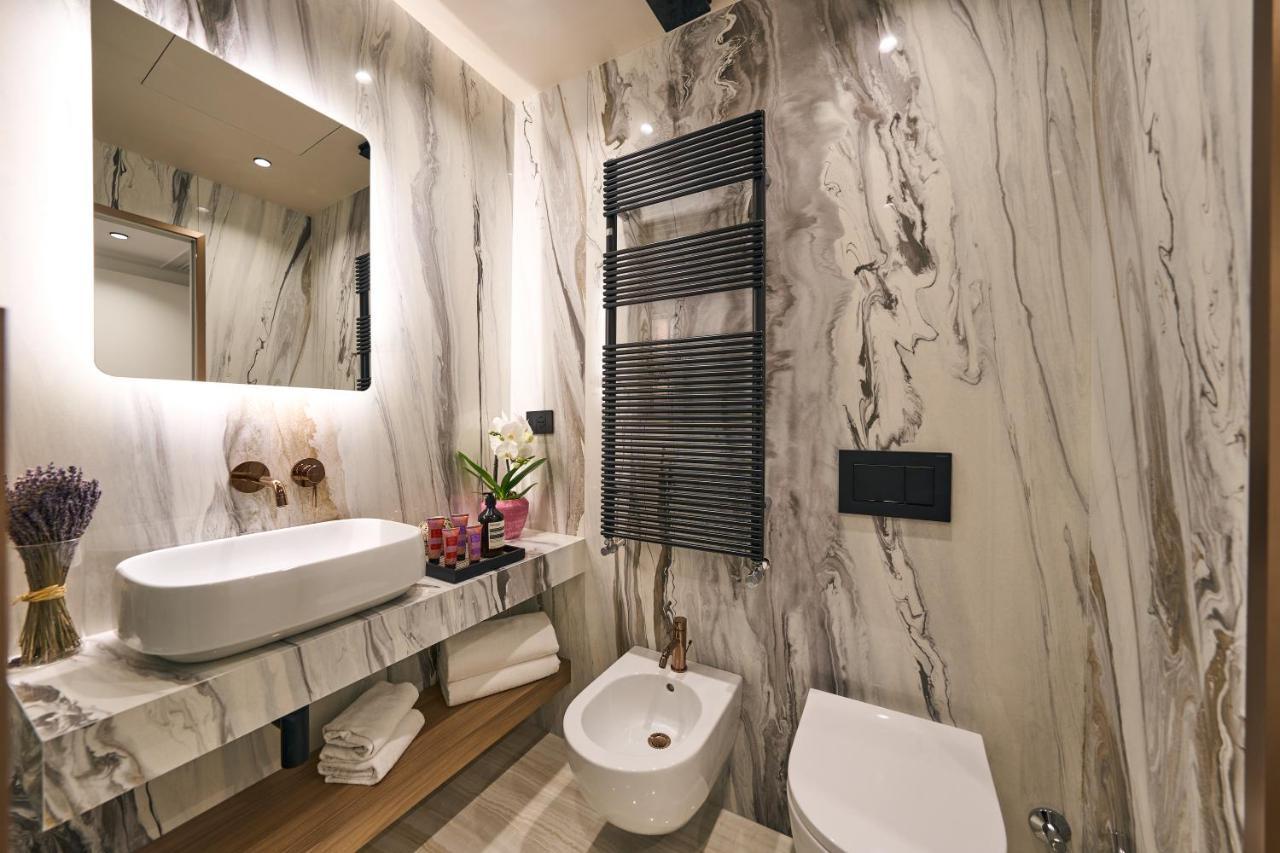 Luxury & Central Apartment Milan Exterior photo