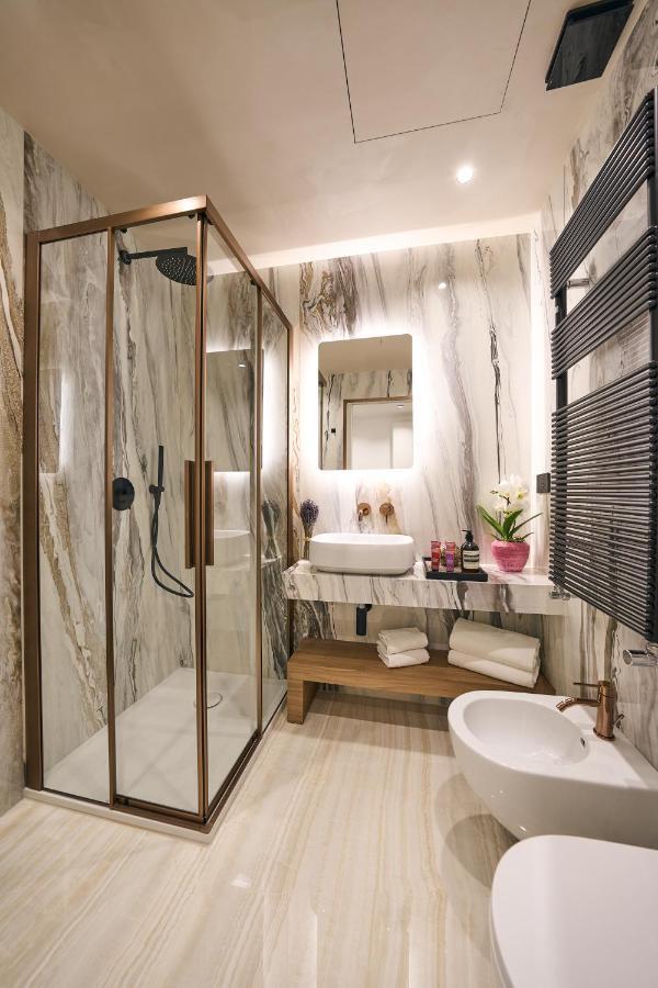 Luxury & Central Apartment Milan Exterior photo
